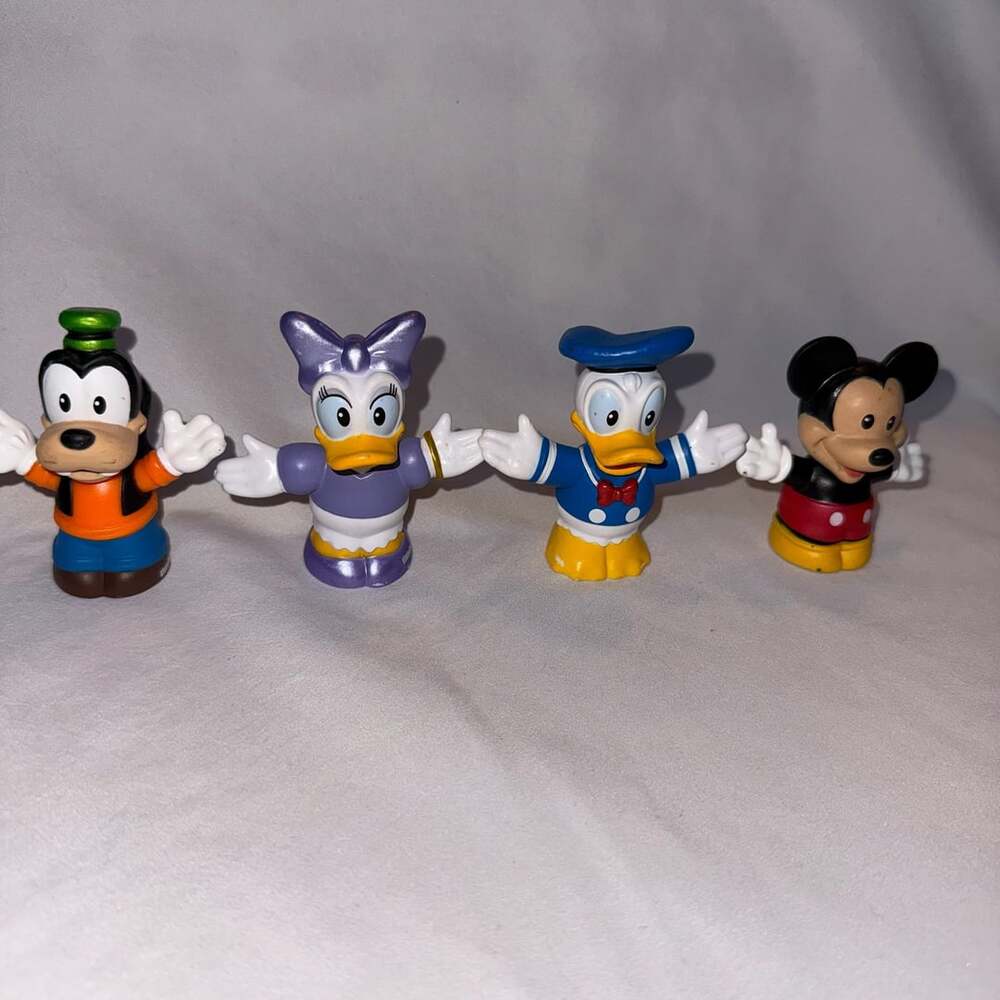 Fisher-Price Little People Disney Mickey & Friends Figure Set (Mickey, Donald, D